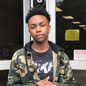 Meet your Posher, Julius